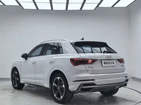 Audi Q3 2023