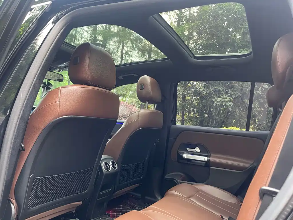 Mercedes-Benz GLB 2023 — фото 14