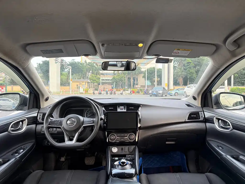 Nissan Sylphy EV 2018 — фото 10