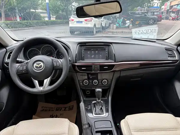 Mazda Atenza 2014
