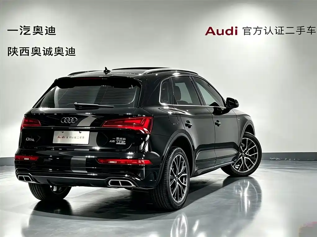 Audi Q5L 2025 — фото 4