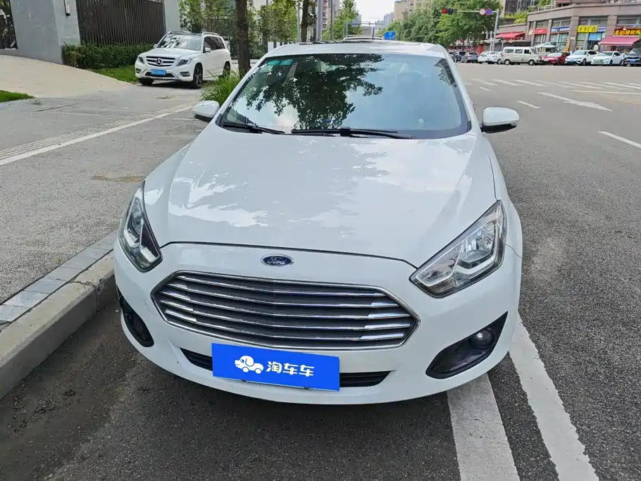 Ford Forrest 2018