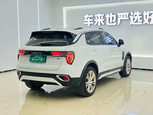 Lynk & Co 01 2017