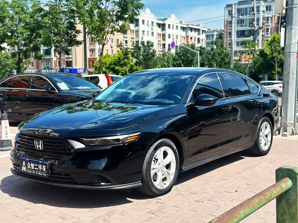 Honda Accord 2025 — фото 1