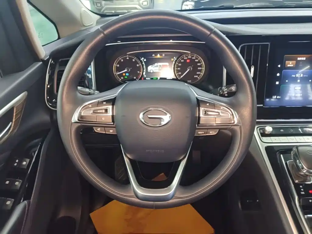 GAC Trumpchi M8 2023 — фото 11