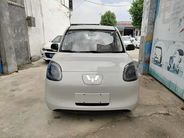 Wuling Hongguang MINIEV 2025