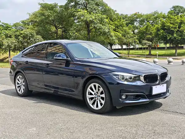 BMW 3 Series GT 2019