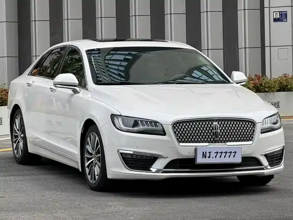 Lincoln MKZ 2019