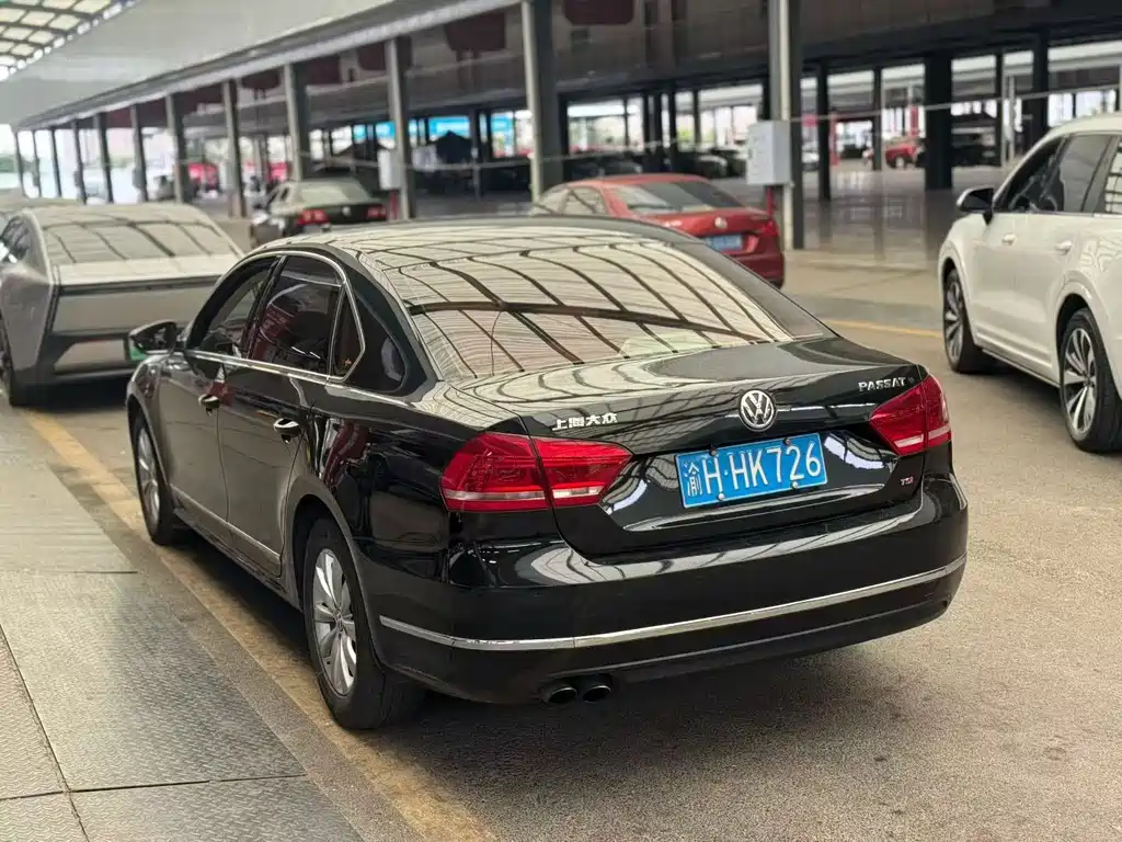 Volkswagen Passat 2014 — фото 7