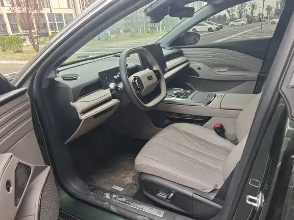 Geely Galaxy Starshine 8 2025