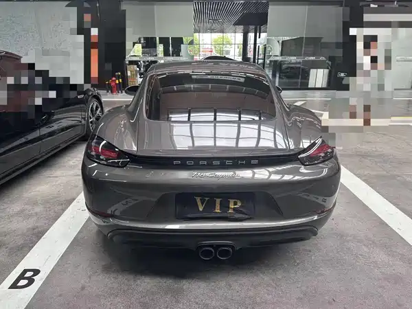 Porsche 718 2022