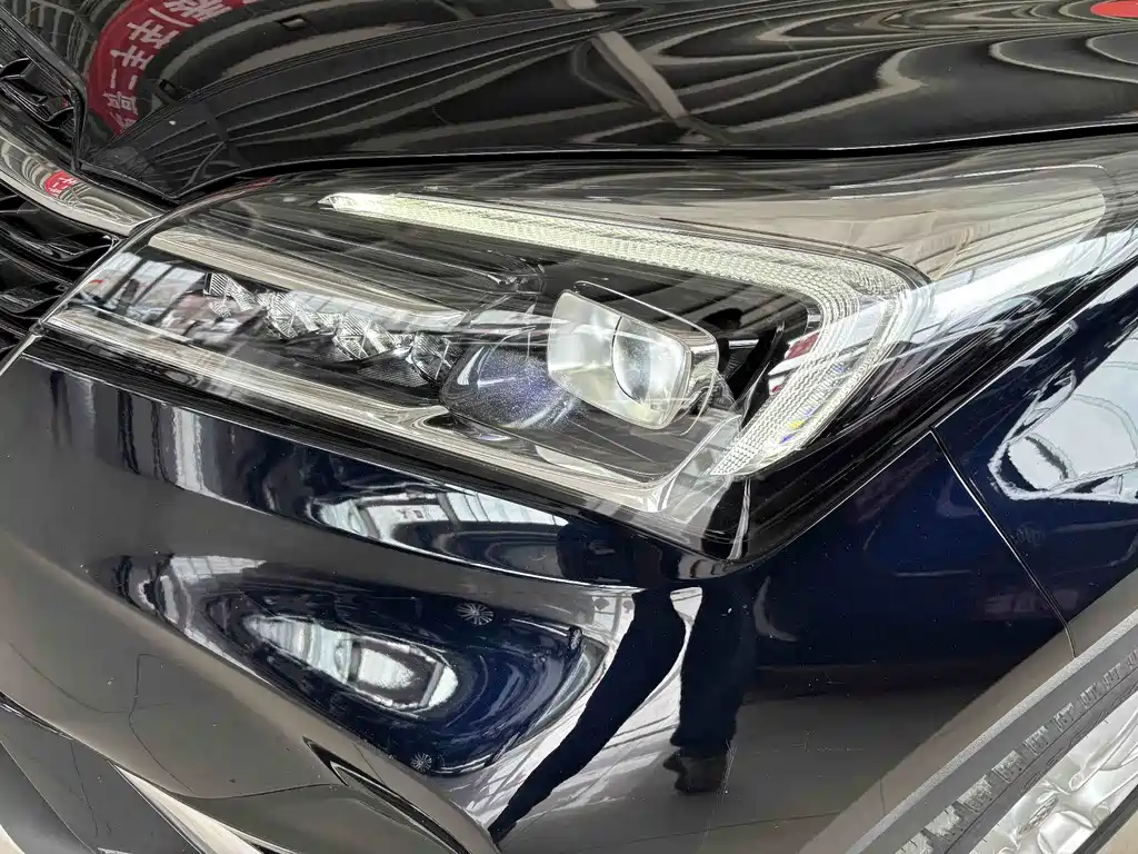 Buick Envision Plus 2021 — фото 11