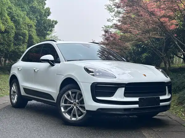Porsche Macan 2022
