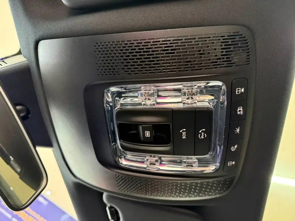 Mercedes-Benz A-Class 2023 — фото 14