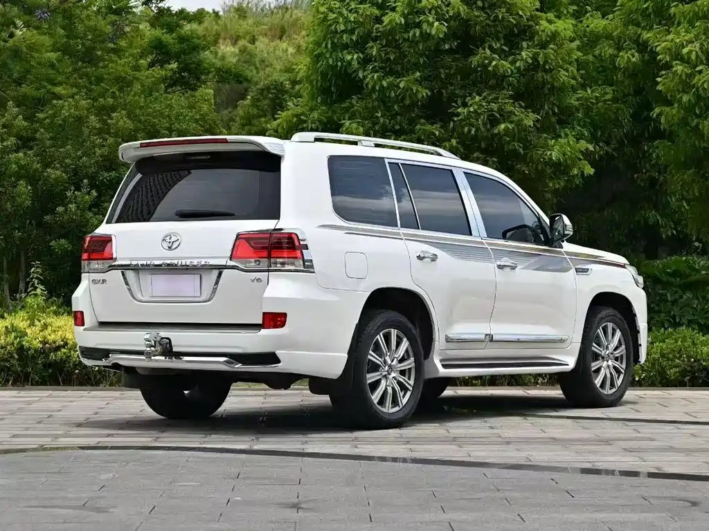 Toyota Land Cruiser 2019 — фото 9