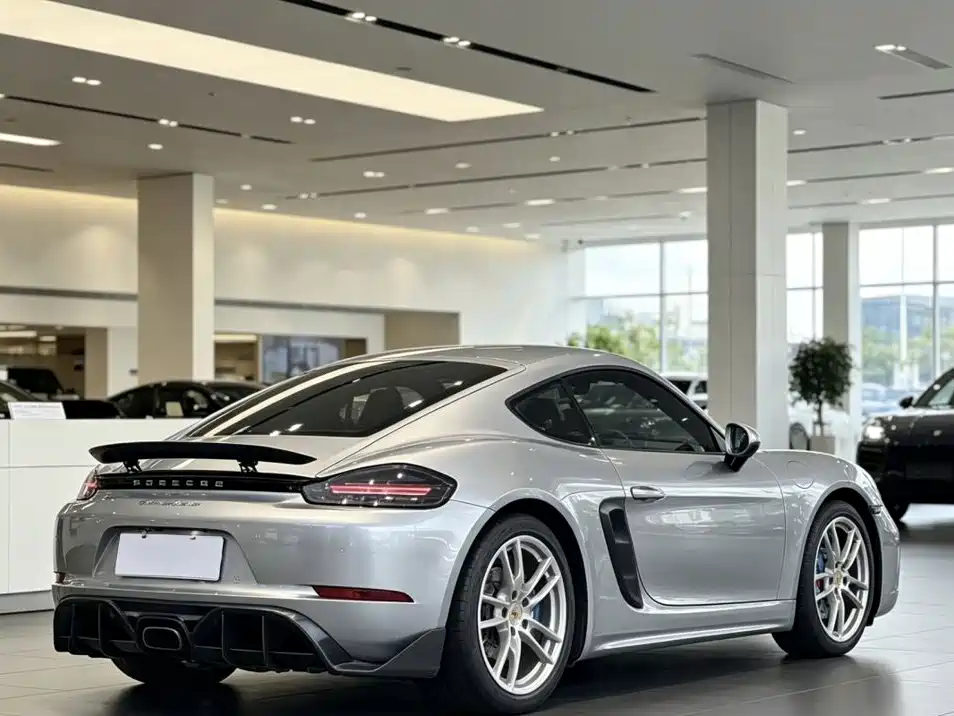 Porsche 718 2018 — фото 6