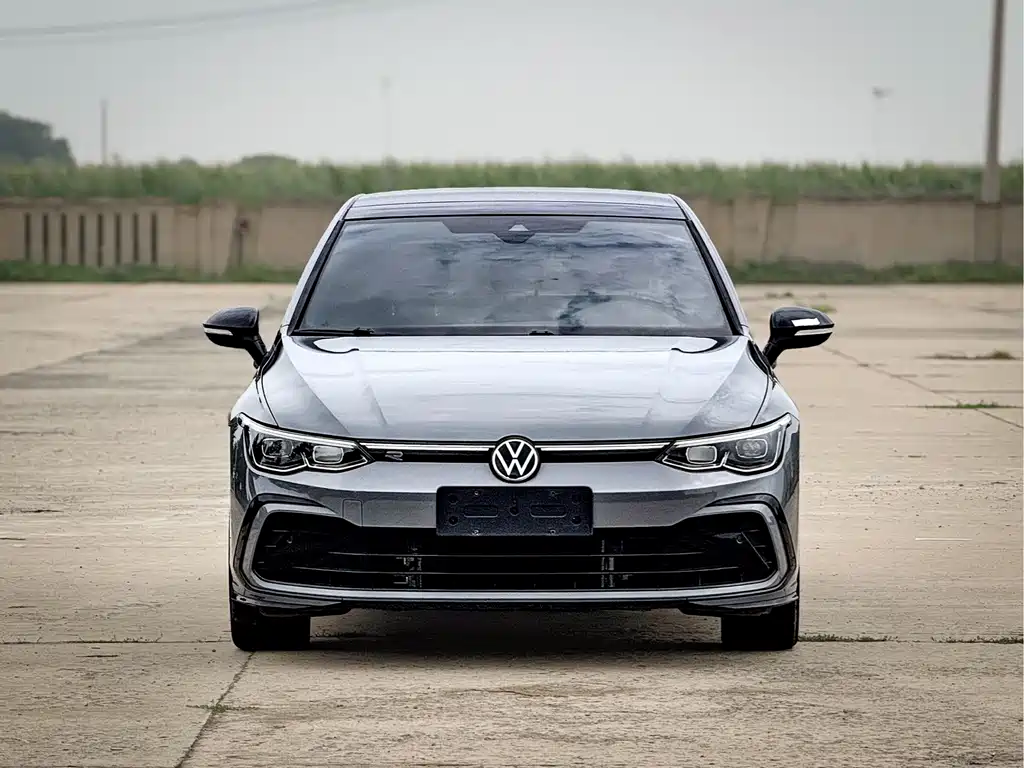 Volkswagen Golf 2022