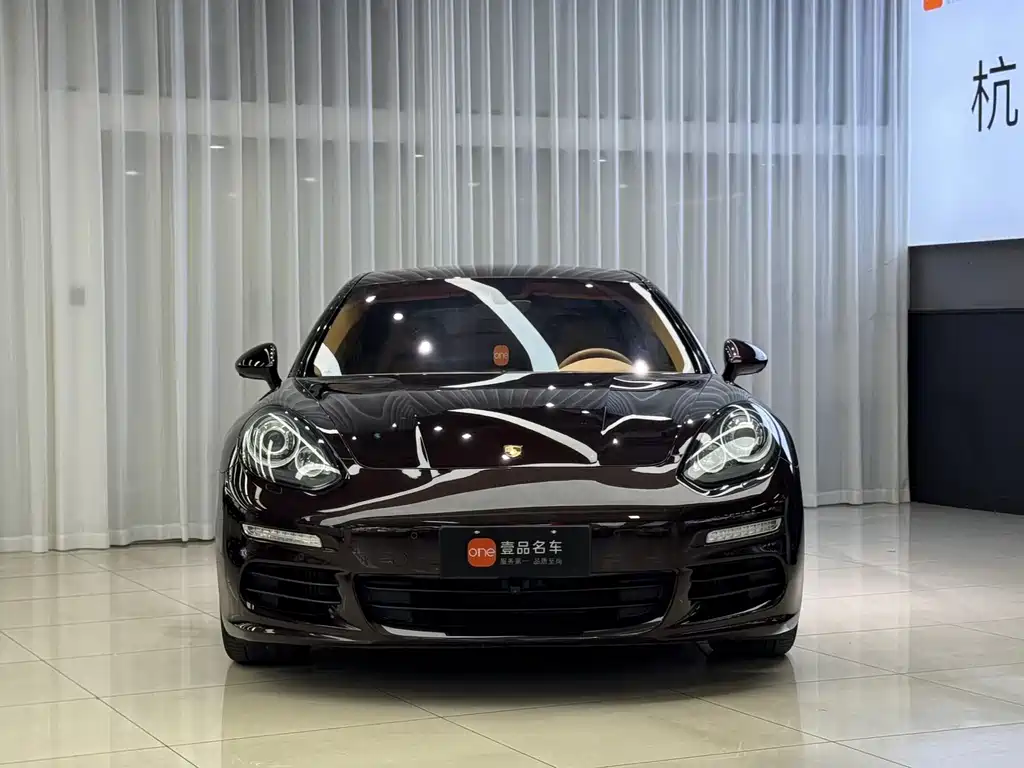 Porsche Panamera 2014 — фото 16