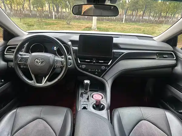 Toyota Camry 2022