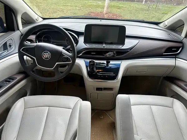 Buick GL8 2021