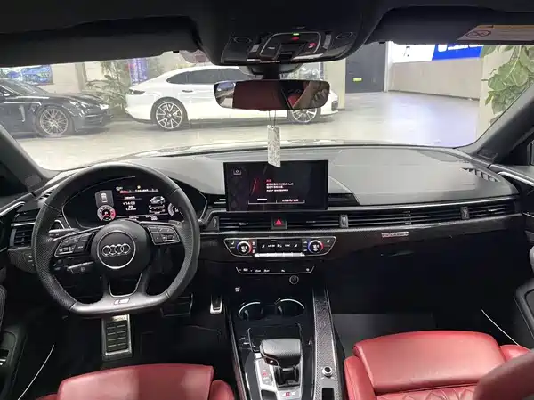 Audi S4 2023