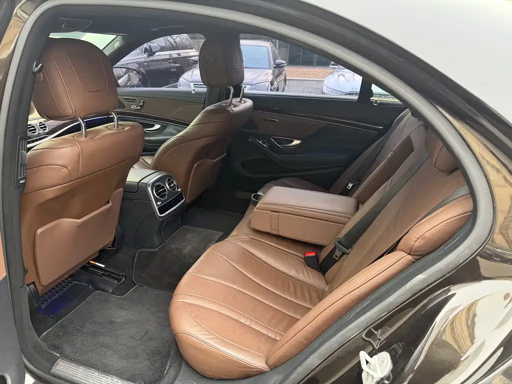 Mercedes-Benz S-Class 2015