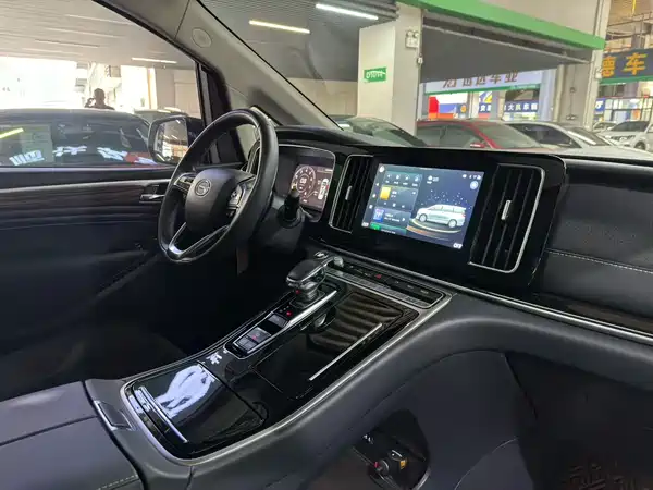 GAC Trumpchi M8 2021