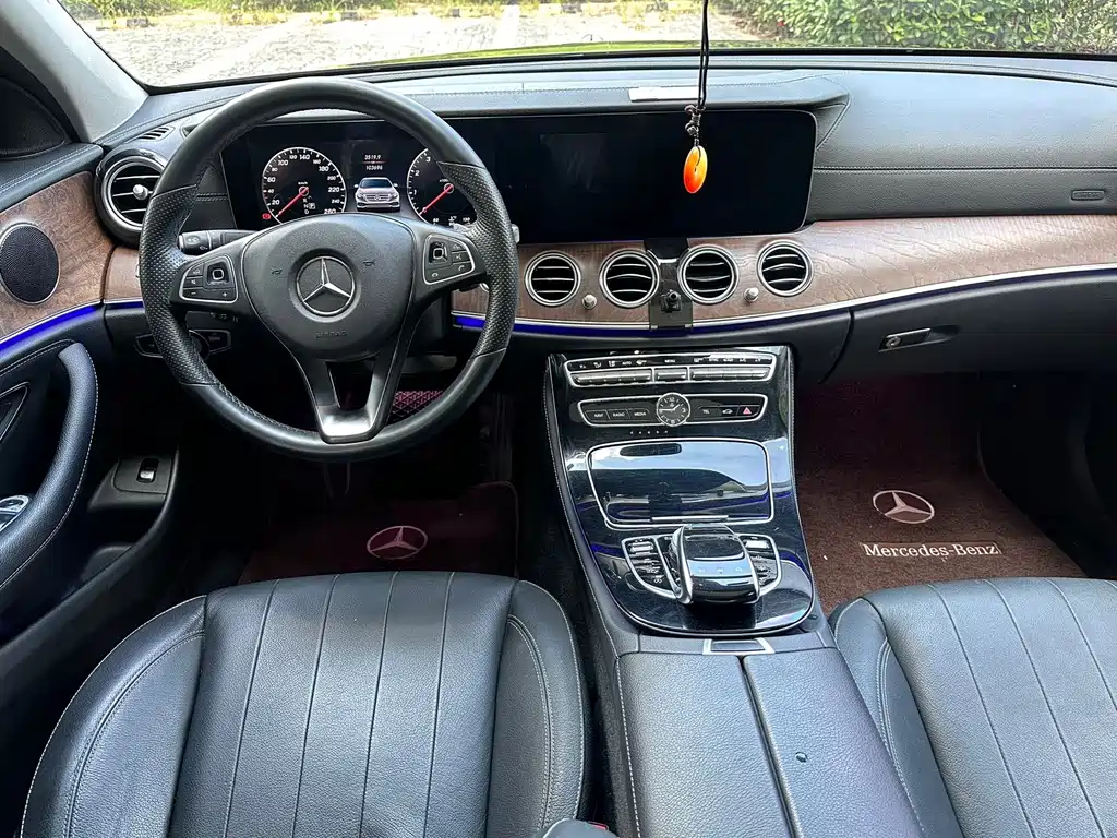 Mercedes-Benz E-Class 2017 — фото 8