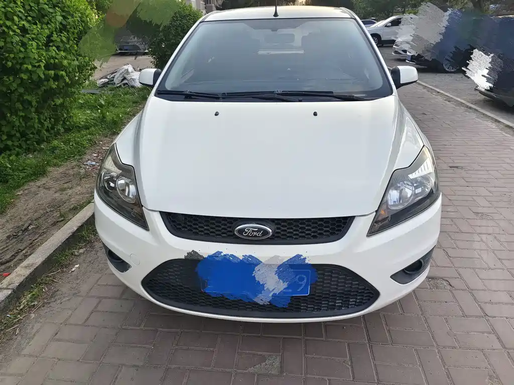 Ford Focus 2015 — фото 2
