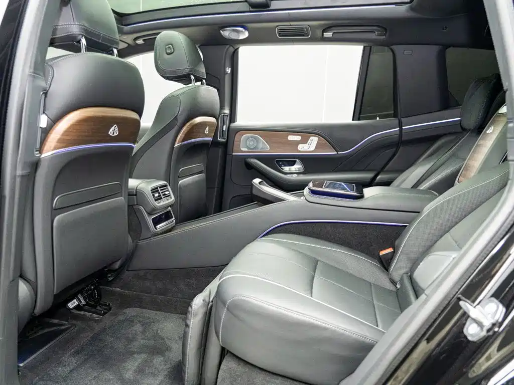 Mercedes-Benz Maybach GLS 2022 — фото 11