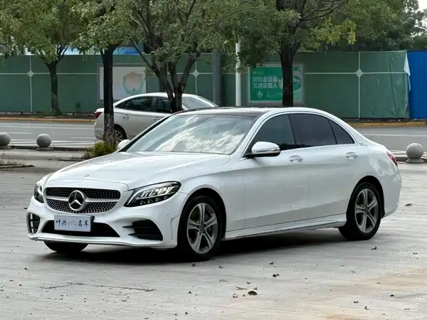 Mercedes-Benz C-Class 2018