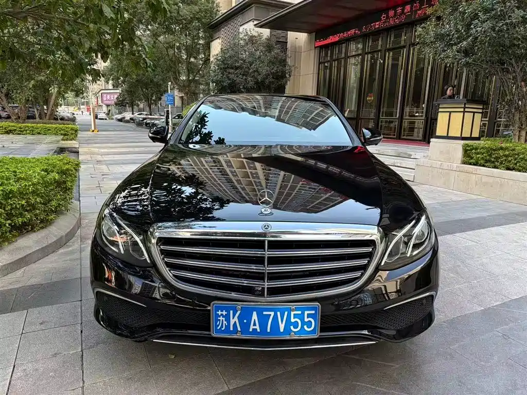 Mercedes-Benz E-Class 2020 — фото 3