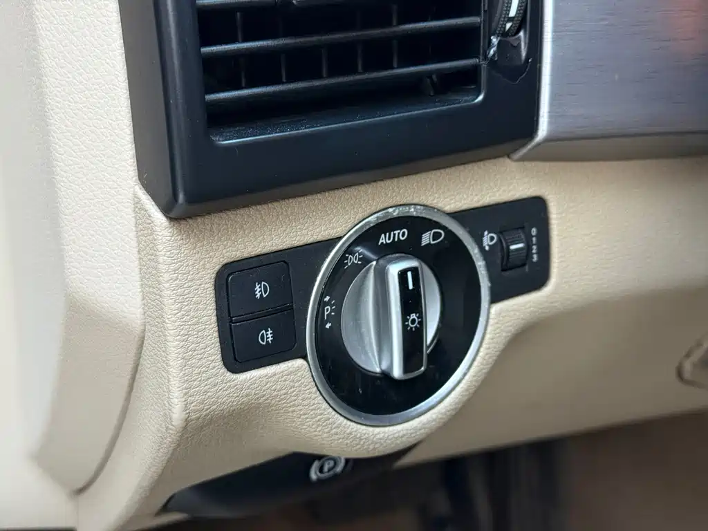 Mercedes-Benz GLK-Class 2012 — фото 12