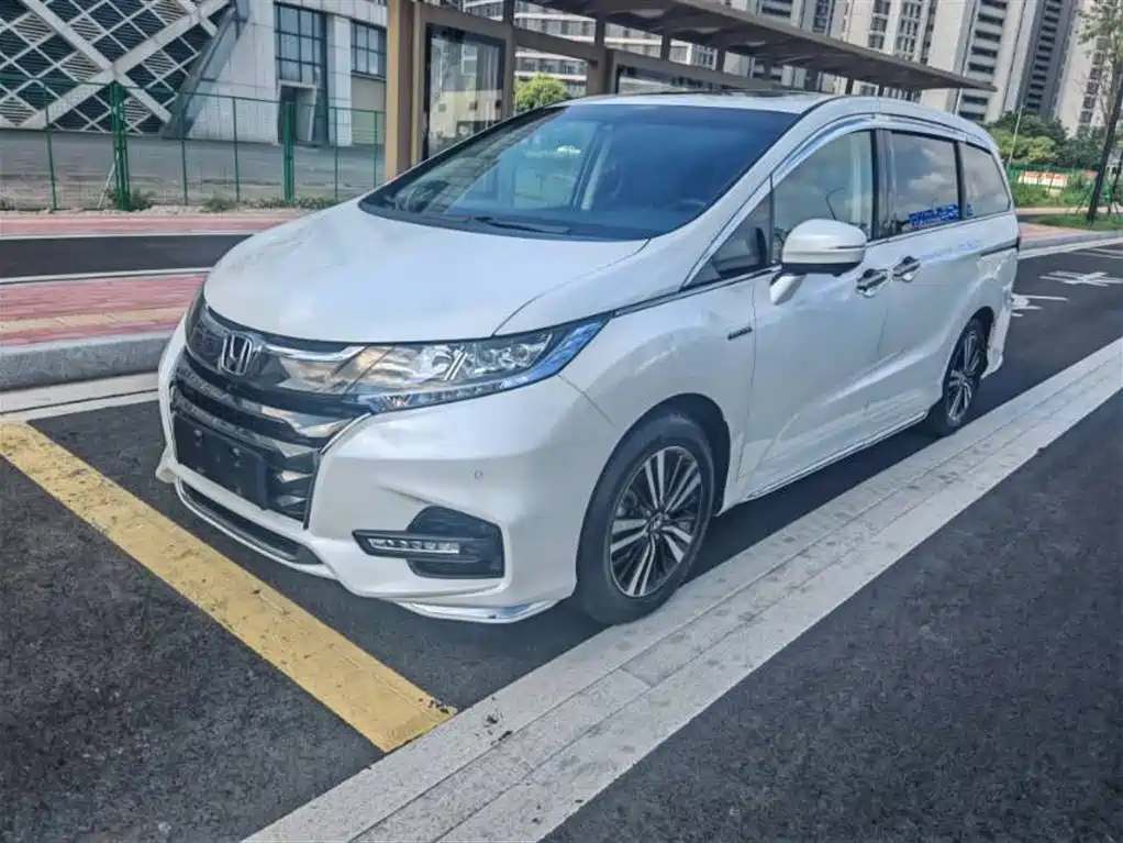 Honda Odyssey 2020 — фото 2
