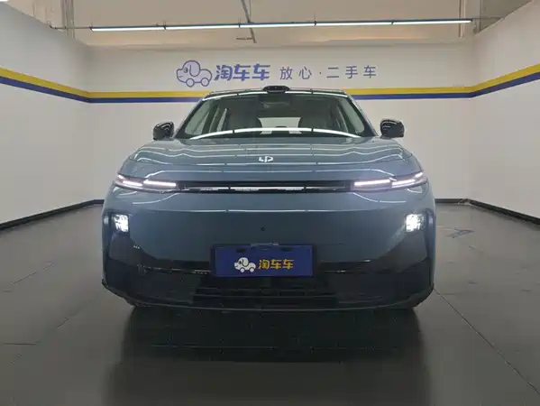 Leapmotor B10 2025