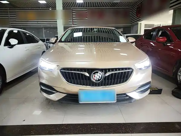 Buick Regal 2018