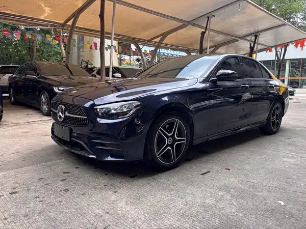 Mercedes-Benz E-Class 2021