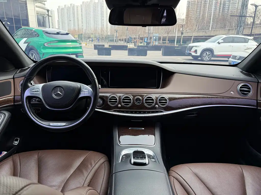 Mercedes-Benz S-Class 2015