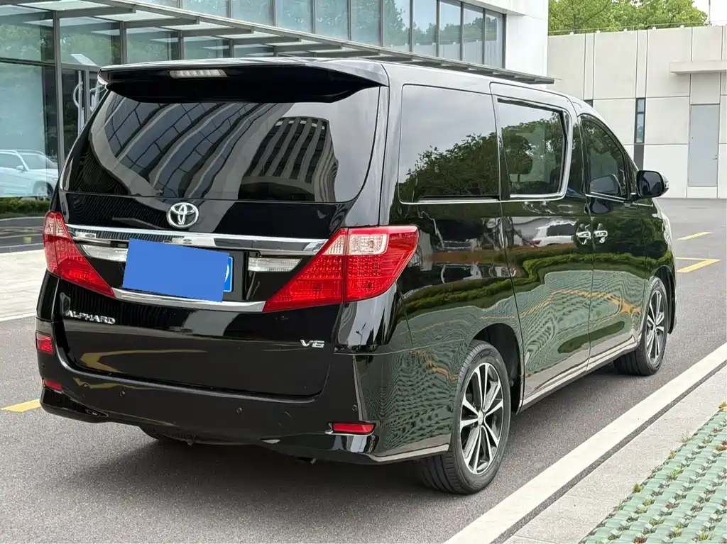 Toyota Alphard 2013 — фото 5
