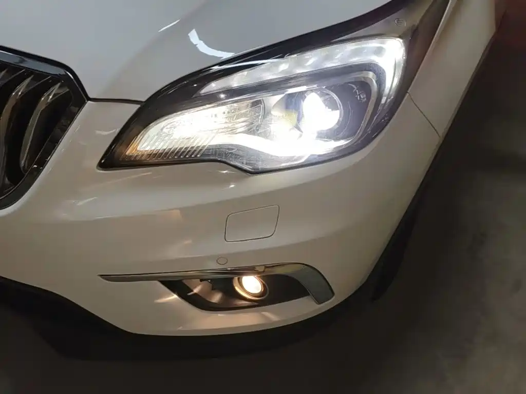 Buick Envision Plus 2015 — фото 24
