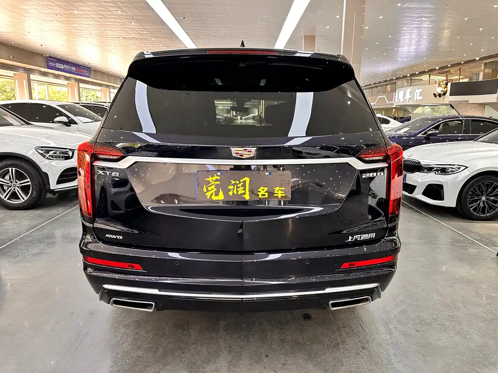 Cadillac XT6 2020 — фото 14