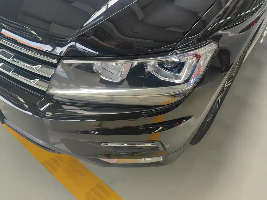 Volkswagen Tiguan L 2019