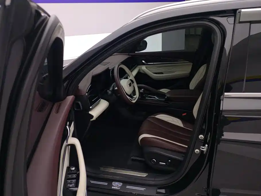Geely Xingyue L 2022 — фото 9