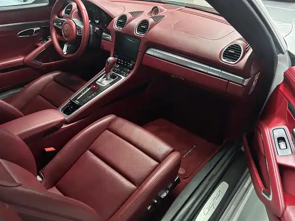 Porsche 718 2019