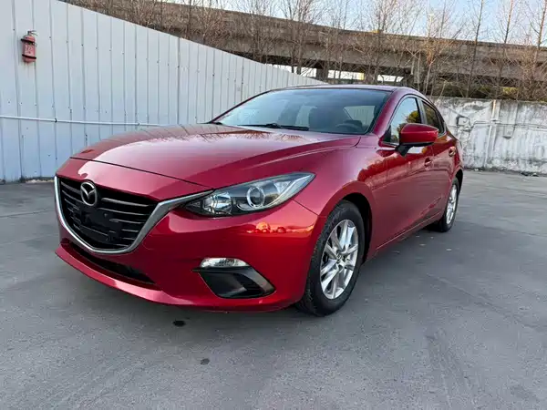 Mazda 3 Axela 2016