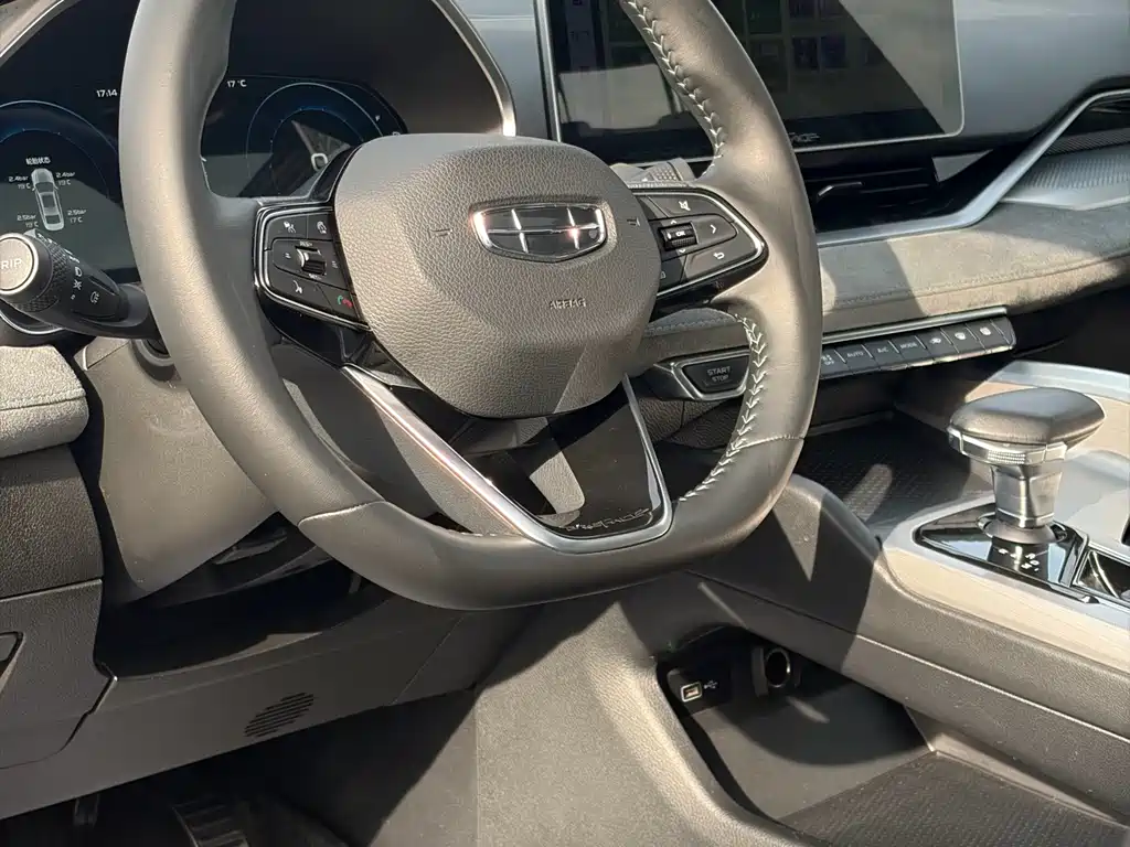 Geely Xingrui 2023 — фото 10