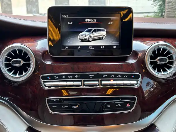 Mercedes-Benz V-Class 2018