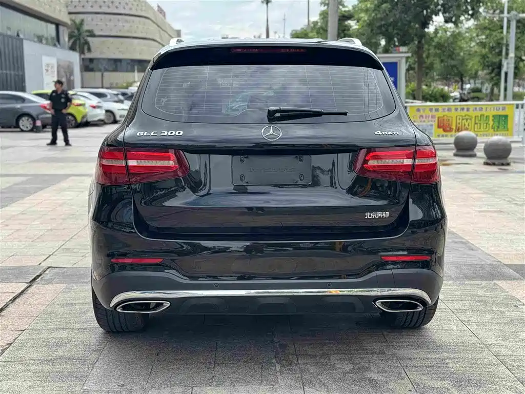 Mercedes-Benz GLC 2017 — фото 5
