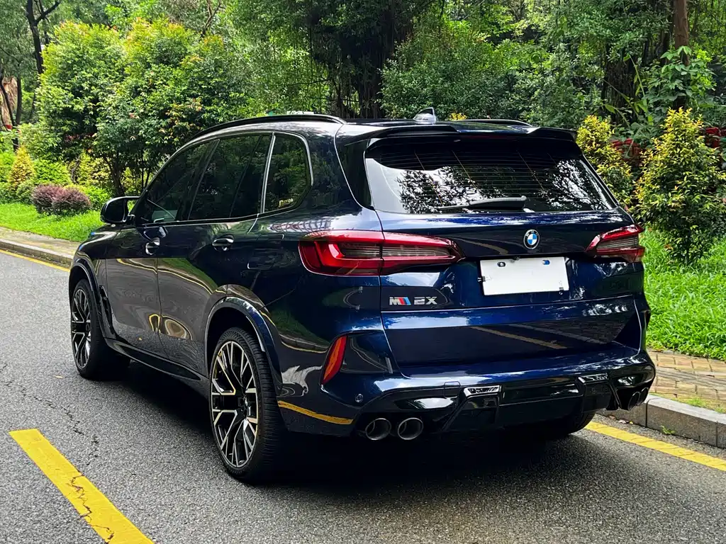 BMW X5 M 2022 — фото 20