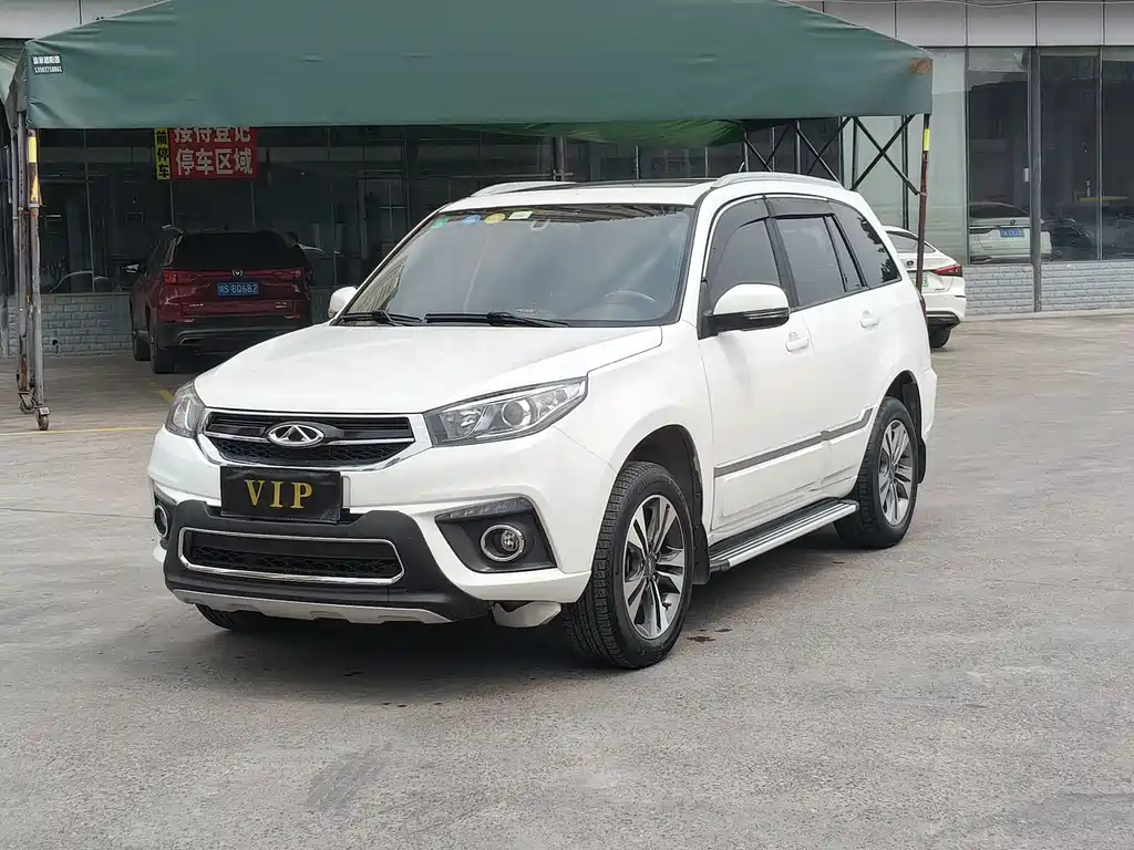 Chery Tiggo 3 2015 — фото 3